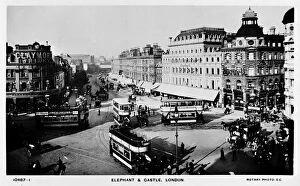 Higgins Collection: Aerial view of Elephant and Castle, London