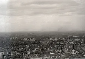 Images Dated 21st May 2020: An Aerial view over London