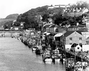 Eighties Gallery: Aerial view of Looe, Cornwall