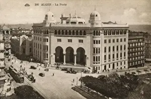 Slope Prints: Aerial view of Post Office, Algiers, Algeria