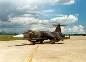 Aeronautica Prints: Aeritalia F-104S-ASA Starfighter MM6750 - 37-04