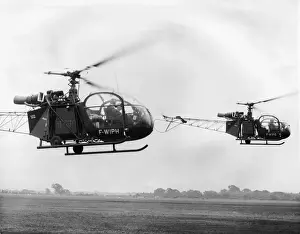 Helicopters Prints: Aerospatiale SA-315 Alouette II / 2