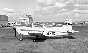 AESL Airtourer Super 150-T4 G-AXIX