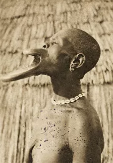 African Woman with huge lip plates