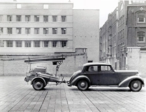 Images Dated 3rd October 2011: AFS car and trailer pump at LCC-LFB HQ, Lambeth