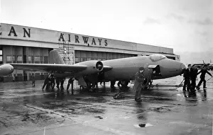 Zealand Prints: Air Race winning English Electric Canberra PR3, WE139