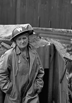 Warden Prints: Air raid warden, WW2