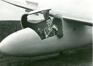 Learns Prints: Air Scout in glider