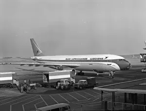 Airlines Prints: Airbus A300-B4-203 VH-Ta James Cook Ta Sydney