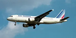 Approach Prints: Airbus A320-211 F-GFKL