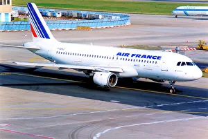 Airbus A320-211 F-GFKO