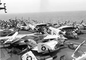 Aircraft on the deck of the USS Independence