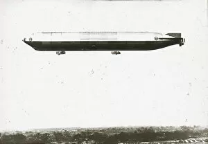 *NEW* Glass Lantern Slide Scans Collection: Airship R9, side view in flight