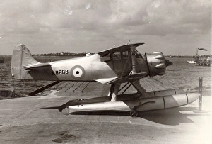 Airspeed Gallery: Airspeed AS30 Queen Wasp, K8888, fitted with floats