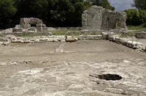 Images Dated 10th August 2007: Albania. Butrint. Roman house changed into palace in the 5t