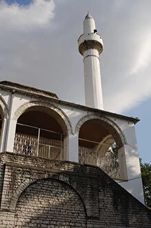 Albania Gallery: Albania. Gjirokaster. Mosque and minaret. 18th century