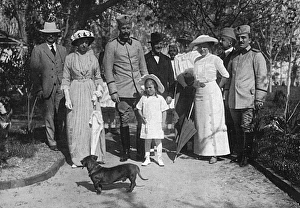 Images Dated 24th October 2016: Albanian Royalty