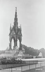 Supported Prints: Albert Memorial