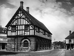 Images Dated 13th September 2011: Alcester Town Hall