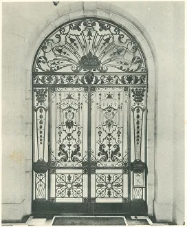 Aldford House, Park Lane, Entrance Gate