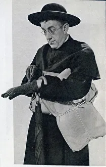 Guinness Prints: Alec Guinness (1914 - 2000) portraying G