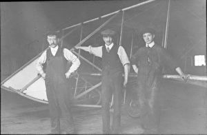 Alec Gallery: Alec Ogilvies mechanics with modified Short Wright biplane