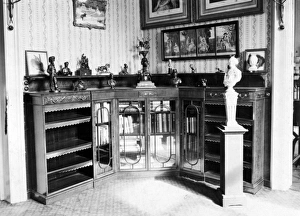 Statuettes Gallery: Alexandras Bookcase