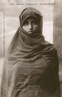 Algerian Prints: Algeria, North Africa - Beautiful Moorish Woman