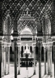 Images Dated 7th May 2021: The Alhambra, Granada, Spain