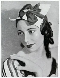Gossip Prints: Alicia Markova, ballet dancer, theatrical portrait