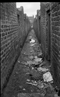 Back alley between slums, Belfast, Northern Ireland