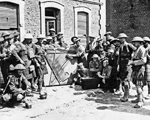 Allied soldiers relaxing with piano music, WW1