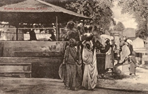 Ambala Collection: Ambala, India - Women carrying chatties of water