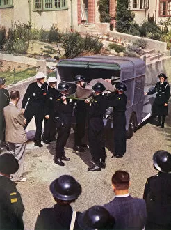Images Dated 10th August 2020: An Ambulance with Wardens helping in an emergency