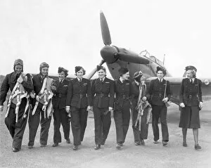 Louise Collection: American and British members of the Air Transport Auxiliary