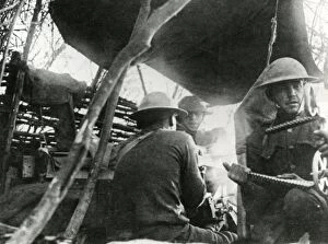Images Dated 19th December 2011: American machine gunners, Villers-Tournelle, France, WW1