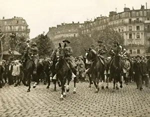 American officers on horseback in Paris, WW1