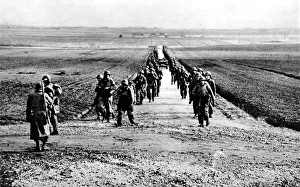 Images Dated 19th October 2004: American Soldiers near Anzio; Second World War, 1944