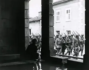 American troops marching to Chateau Thierry, France, WW1