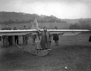 Images Dated 7th January 2020: Amy Johnson alongside a Zogling primary glider