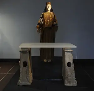 Ancient Art. Mediterranean area. Altar and goddess. Ny Carls