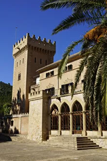 Mallorcan Collection: Andratx, Mallorca, Spain - Castle Son Mas