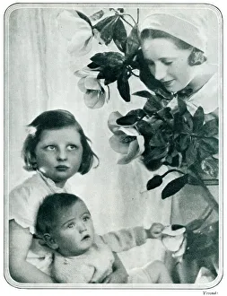 Jane Prints: Angela Baddeley and children by Madame Yevonde