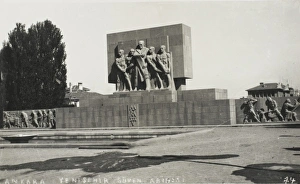 Administrative Collection: Ankara - Turkey - Nationalist Monumental Statue