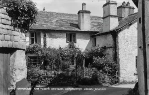 Slate Prints: Ann Tyson's Cottage