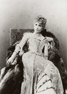 Images Dated 4th July 2012: Anna Eva Fay (2)