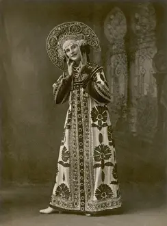 Anna Pavlova / Penrose