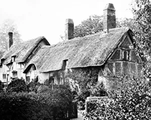 Stratford Prints: Anne Hathaways Cottage, Stratford upon Avon
