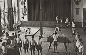 Images Dated 3rd October 2016: Approved School - Gym