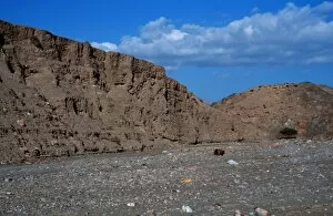 Pebble Gallery: Arabian wadi